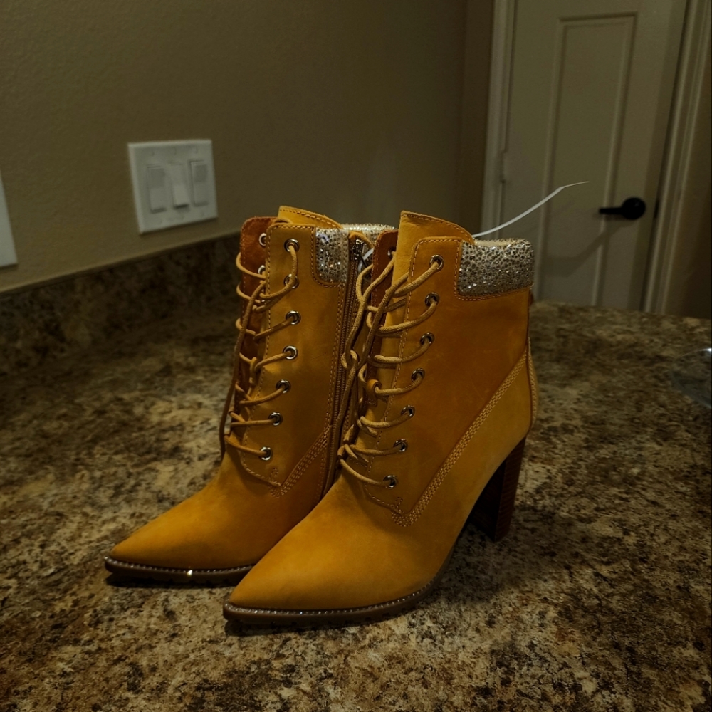Steve Madden Boots